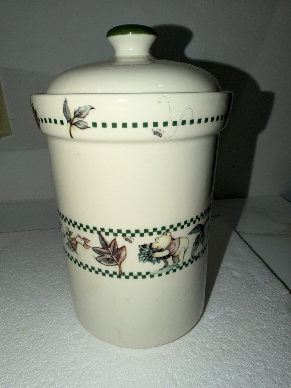 Disney 100 acre wood Cream Ceramic Cookie Jar Winnie the Pooh